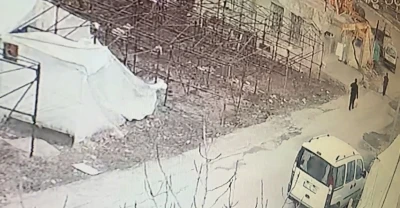 Ayakkabı hırsızları kameraya yakalandı
