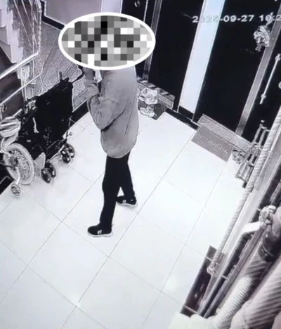 Ayakkabı hırsızlığı güvenlik kamerasında
