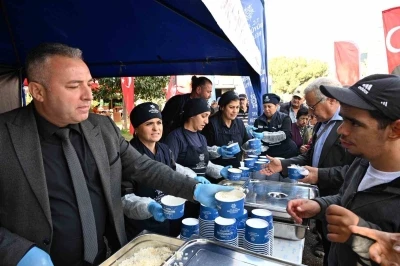 Aydın Büyükşehir, Atatürk için hayır gerçekleştirdi
