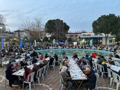 Aydın B&uuml;y&uuml;kşehir Belediyesi Ramazan&rsquo;ın bereketini kentin d&ouml;rt bir yanına taşımayı s&uuml;rd&uuml;r&uuml;yor
