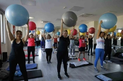 Aydın B&uuml;y&uuml;kşehir Belediyesi, vatandaşları sporla buluşturuyor
