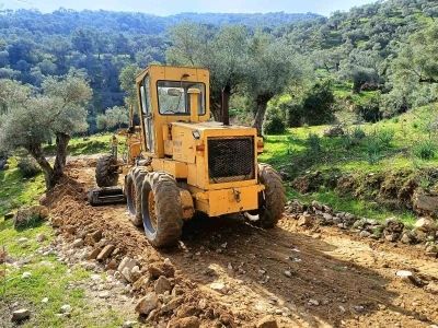 Aydın Büyükşehir il genelinde alt ve üst yapı çalışmalarını sürdürüyor
