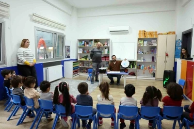 Aydın B&uuml;y&uuml;kşehir Konservatuarı&rsquo;ndan &ouml;ğrencilere m&uuml;zik eğitimi
