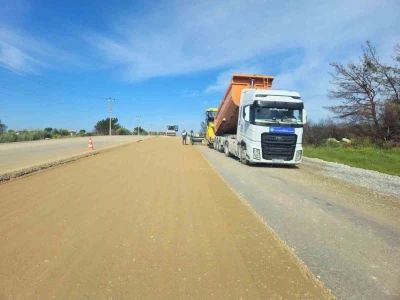 Aydın&rsquo;da 17 il&ccedil;ede eş zamanlı yol seferberliği
