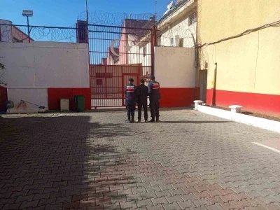 Aydın&rsquo;da 2 aranan şahıs yakalandı
