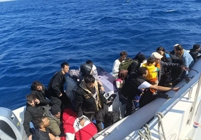 Aydın’da 26 düzensiz göçmen kurtarıldı
