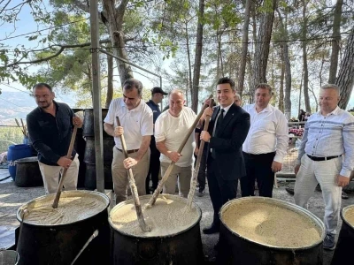 Aydın’da 743 yıllık gelenek yoğun katılımla gerçekleşti
