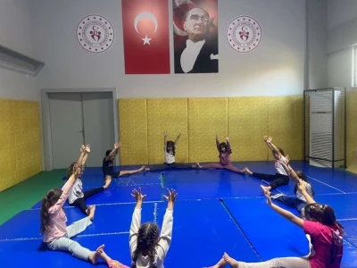 Aydın’da gençler hem sporu seviyor, hem de eğleniyor
