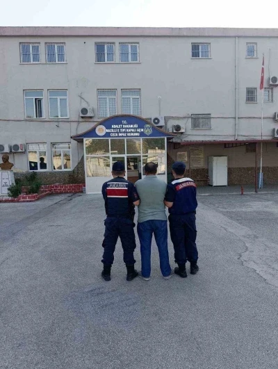 Aydın&rsquo;da hapis cezasıyla aranan 2 şahıs yakalandı
