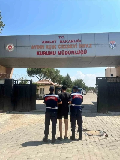 Aydın’da jandarmadan aranan şahıslara darbe: 25 kişi yakalandı
