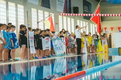 Aydın&rsquo;da Okul Sporları Minikler Y&uuml;zme İl Birinciliği başladı
