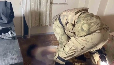 Aydın&rsquo;da ter&ouml;r &ouml;rg&uuml;tlerine y&ouml;nelik eş zamanlı operasyon: 5 g&ouml;zaltı
