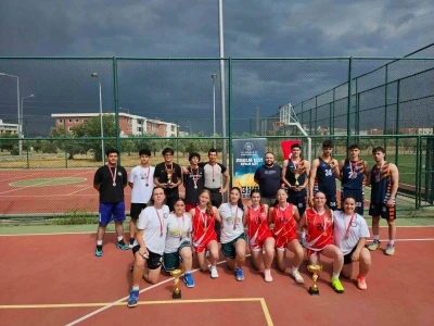 Aydın&rsquo;da turnuva heyecanı sona erdi, dereceye giren takımlar belli oldu
