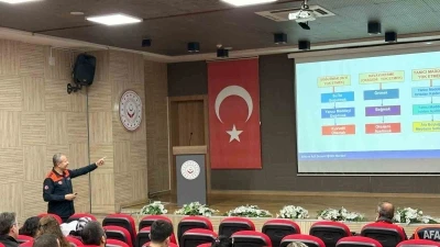 Aydın&rsquo;da vakıf personeline afet farkındalık eğitimi verildi
