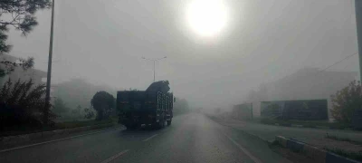 Aydın’da yoğun sis sürücülere zor anlar yaşattı
