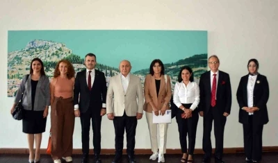 Aydın, Muğla, Denizli CİMER yetkilileri, İletişim Başkanlığında bir araya geldi
