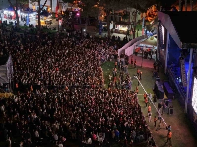 Aydınfest coşkuyla başladı, Tekstil Park doldu taştı

