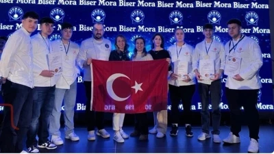 Aydınlı gen&ccedil; aş&ccedil;ılar Avrupa sahnesinde gururlandırdı

