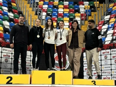 Aydınlı sporcular İstanbul&rsquo;dan başarıyla d&ouml;nd&uuml;
