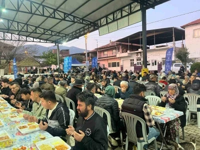 Aydınlılar B&uuml;y&uuml;kşehir&rsquo;in iftar sofrasında bir araya geldi
