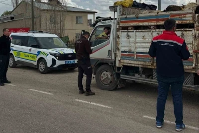 Aydıntepe&rsquo;de Kurban Bayramı &ouml;ncesi hayvan nakilleri denetleniyor
