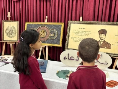 Aydıntepe&rsquo;de &ouml;ğrencilerin sanat ve deney &ccedil;alışmaları sergilendi
