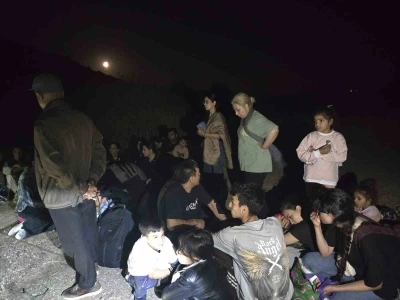 Ayvacık’ta 32 kaçak göçmen yakalandı
