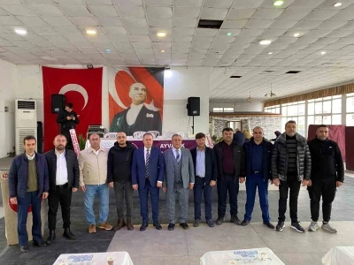 Ayvacık&rsquo;ta Şof&ouml;rler ve Otomobilciler Esnaf Odası Başkanı Mehmet Solak g&uuml;ven tazeledi
