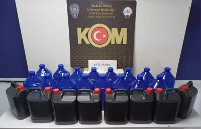 Ayvalık’ta 120 litre etil alkol ele geçirildi
