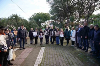 Ayvalık&rsquo;ta Uğur Mumcu unutulmadı
