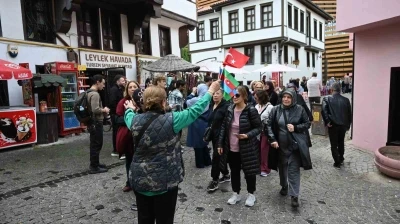 Azeri kadınlar Eskişehir’in kültürünü keşfetti
