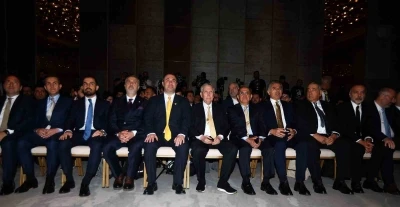 Aziz Yıldırım: "En b&uuml;y&uuml;k Fener sezonu başlamıştır"
