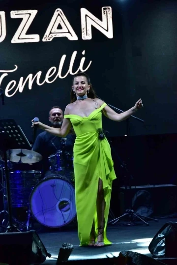 Azka Otel&rsquo;de Suzan Temelli r&uuml;zgarı esti

