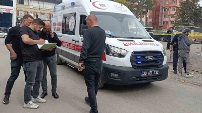 Baba-oğul inşaat iş&ccedil;ilerine ateş a&ccedil;tı: 2 yaralı
