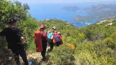 Babadağ&rsquo;da yama&ccedil; paraş&uuml;t&uuml; kazası: "Pilot ve Rus turist yaralandı"
