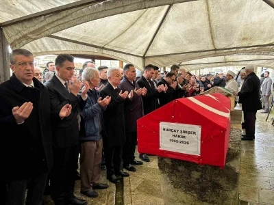 Babaeskili gen&ccedil; hakim son yolculuğuna uğurlandı
