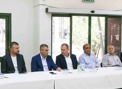 Babası vefat eden Vali Toros’a taziye ziyareti
