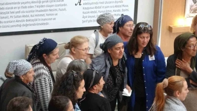 Babasının mezarını ziyaretten dönerken geçirdiği kazada hayatını kaybetti
