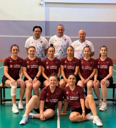 Badminton Milli Takımı&rsquo;nda 5 Erzincanlı sporcu
