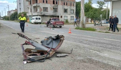 Bafra’da kamyon ile pikap çarpıştı: 1 yaralı
