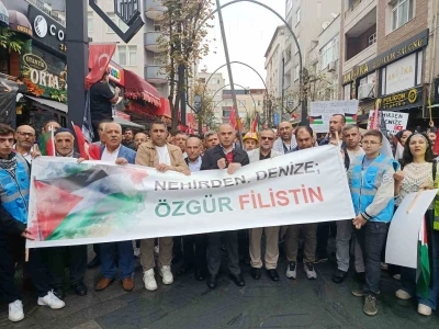 Bağcılar’da &quot;Nehirden Denize Özgür Filistin&quot; yürüyüşü
