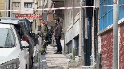 Bağcılar&rsquo;da yangın t&uuml;p&uuml; dolumu yapılan iş yerine gaz sızıntısı: 2 iş&ccedil;i 6 sağlık &ccedil;alışanı zehirlendi
