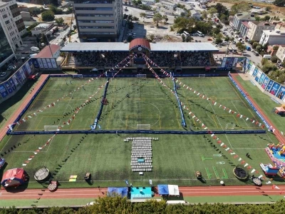 Bağcılar’ın yıldızları ödüllendirildi
