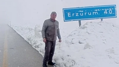 Bahar geldi ama kar ve tipi gitmedi: Paland&ouml;ken&rsquo;de tipi ulaşımı aksatıyor
