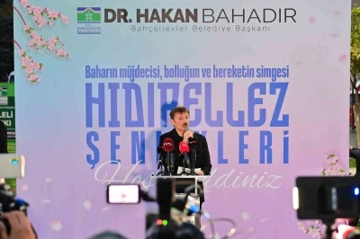 Bah&ccedil;elievler Belediyesi Hıdırellez programı d&uuml;zenledi
