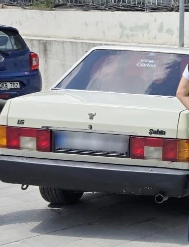 Bahçelievler’de kadın sürücünün önünü kesen şüpheli yakalandı
