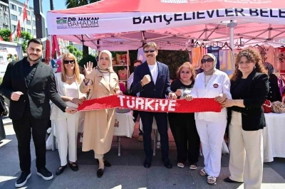 Bah&ccedil;elievler&rsquo;de kadınların el emeği ekonomiye kazandırılıyor
