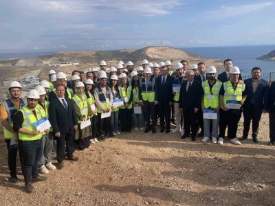 Bakan Bak Akkuyu NGS&rsquo;de konuştu: "B&uuml;y&uuml;yen, gelişen, g&uuml;&ccedil;l&uuml; bir T&uuml;rkiye var"
