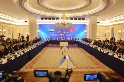 Bakan Bolat: &quot;Suriye’nin ulaşım koridorları yeniden aktif hale gelecek&quot;
