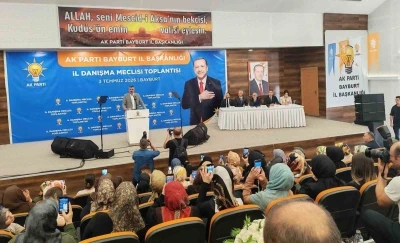 Bakan &Ccedil;ift&ccedil;i: "AK Parti&rsquo;nin istikameti milletin iradesi, hedefi T&uuml;rkiye&rsquo;nin istikbalidir"
